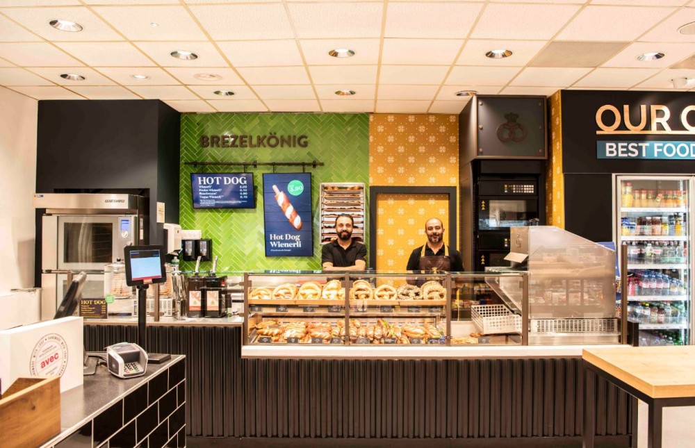 Image 3 - avec / Brezelkönig Deitingen